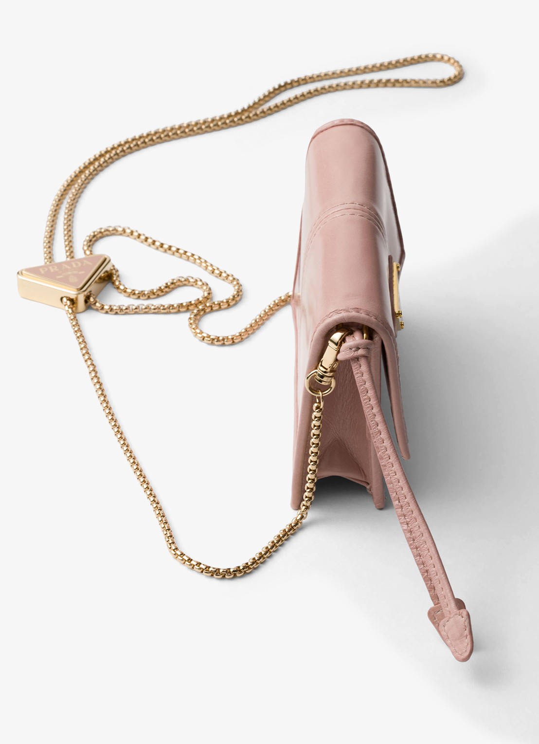 Prada Portemonnee van kalfsleer met afneembare schouderriem - detail oudroze