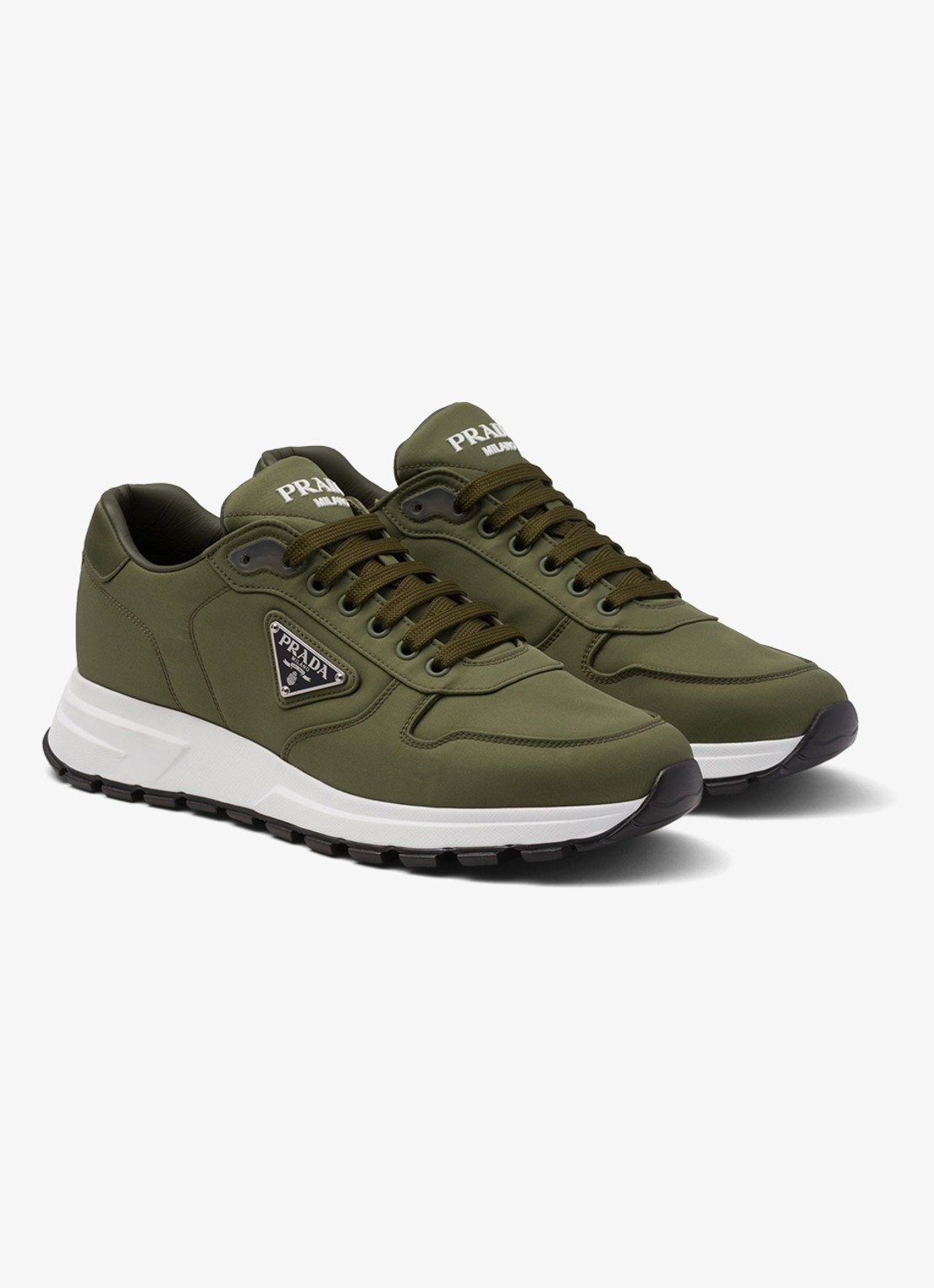 Prada Prax 01 Re-Nylon sneaker met logo - voorkant 3 groen