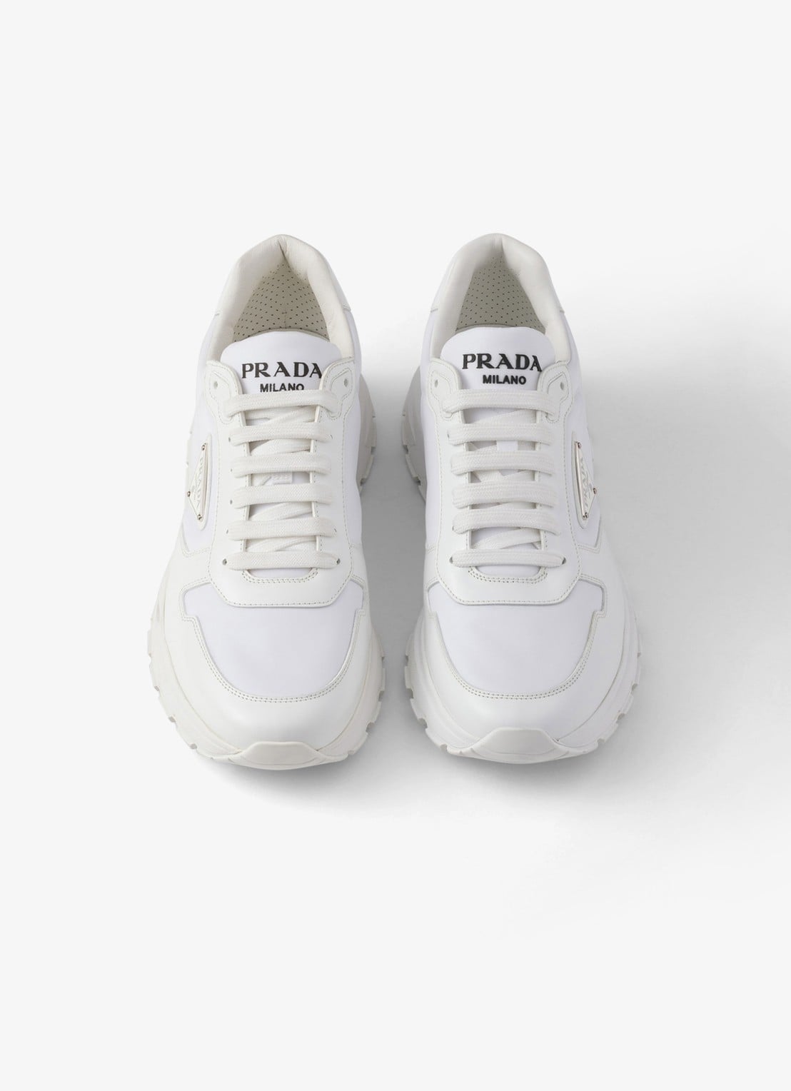 Prada Prax 01 Re-Nylon sneakers met leren details en logo - detail 4 wit