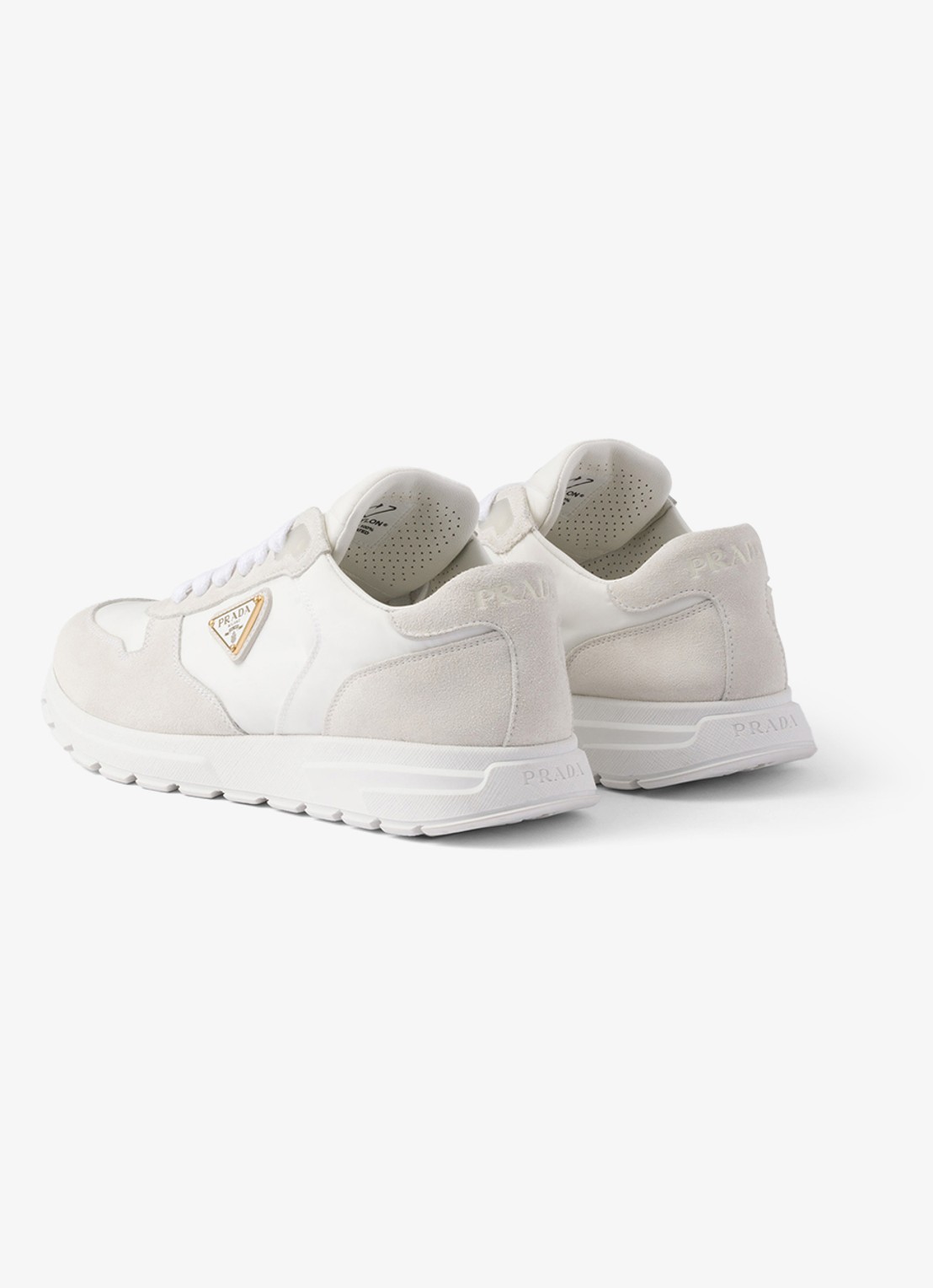 Prada Prax 2.0 Re-Nylon sneaker met suède details - achterkant gebroken wit