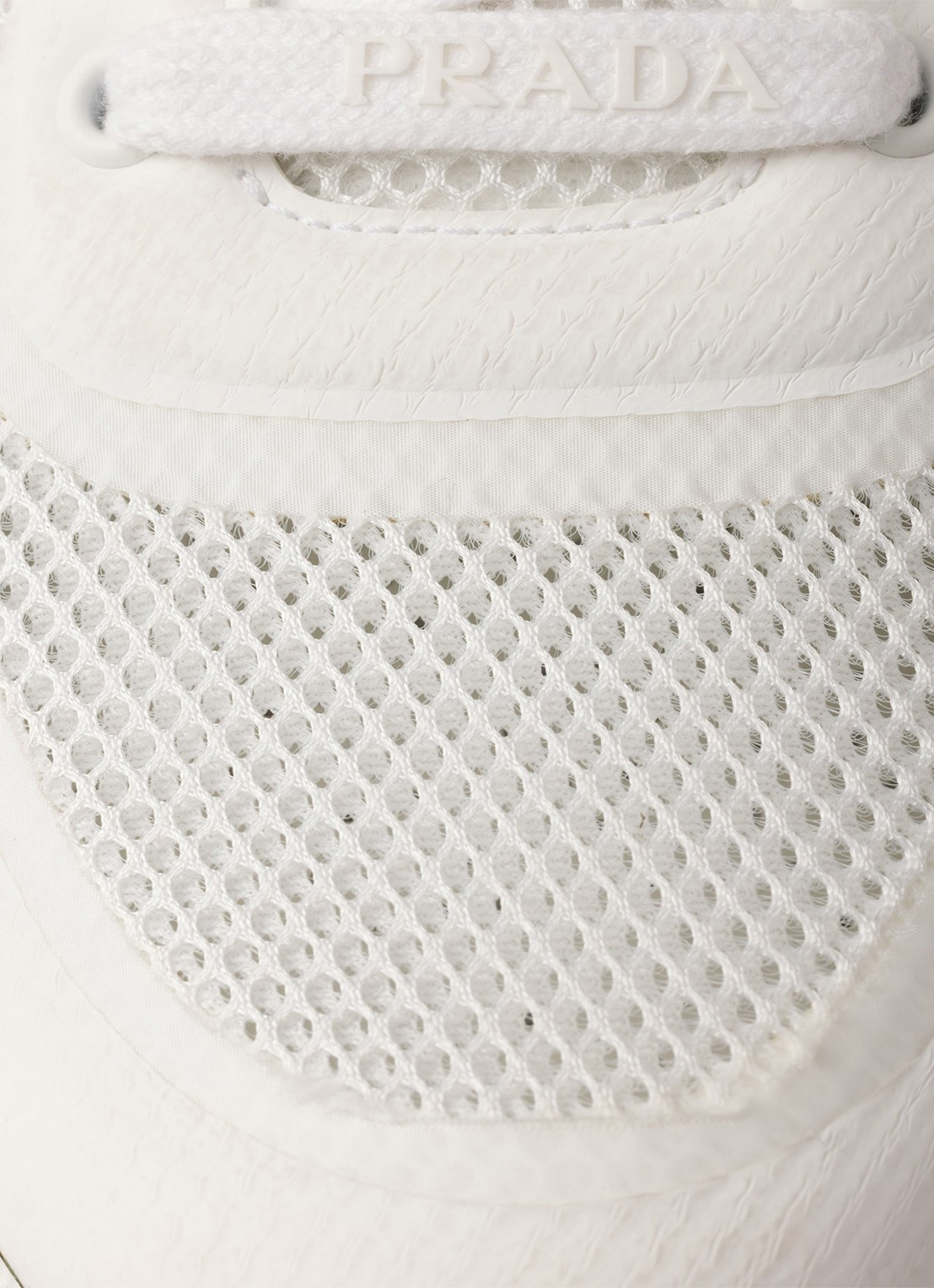 Prada Prax 2.0 sneaker met logo - detail 5 wit