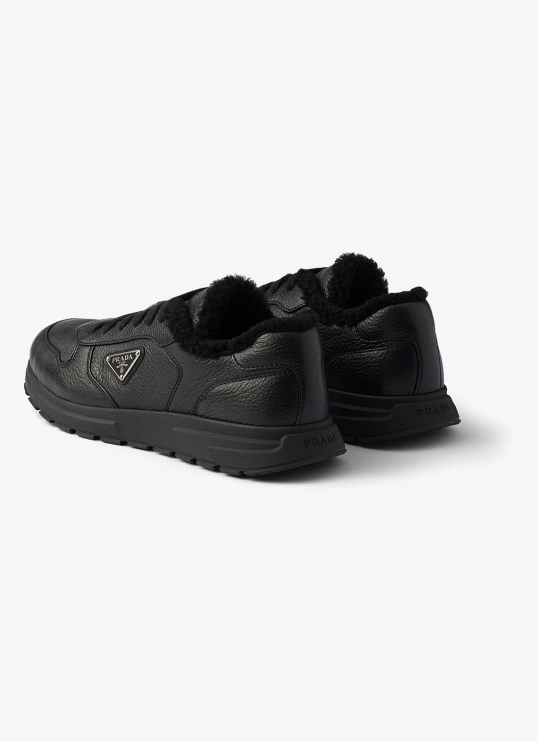 Prada Prax sneaker van leer met schapenvacht - achterkant 3 zwart