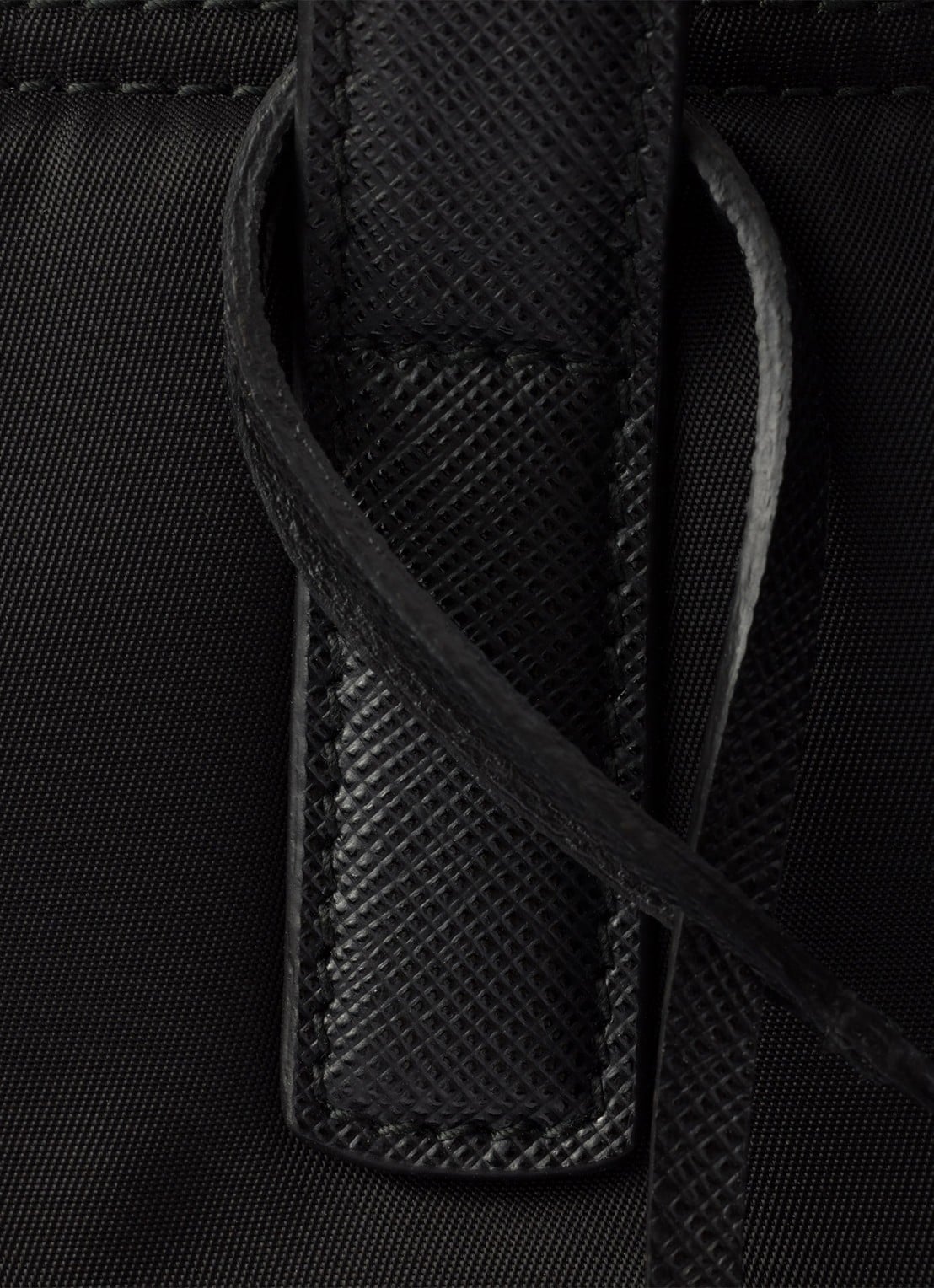 Prada Re-Edition 1978 Re-Nylon Medium shopper met leren details - detail zwart