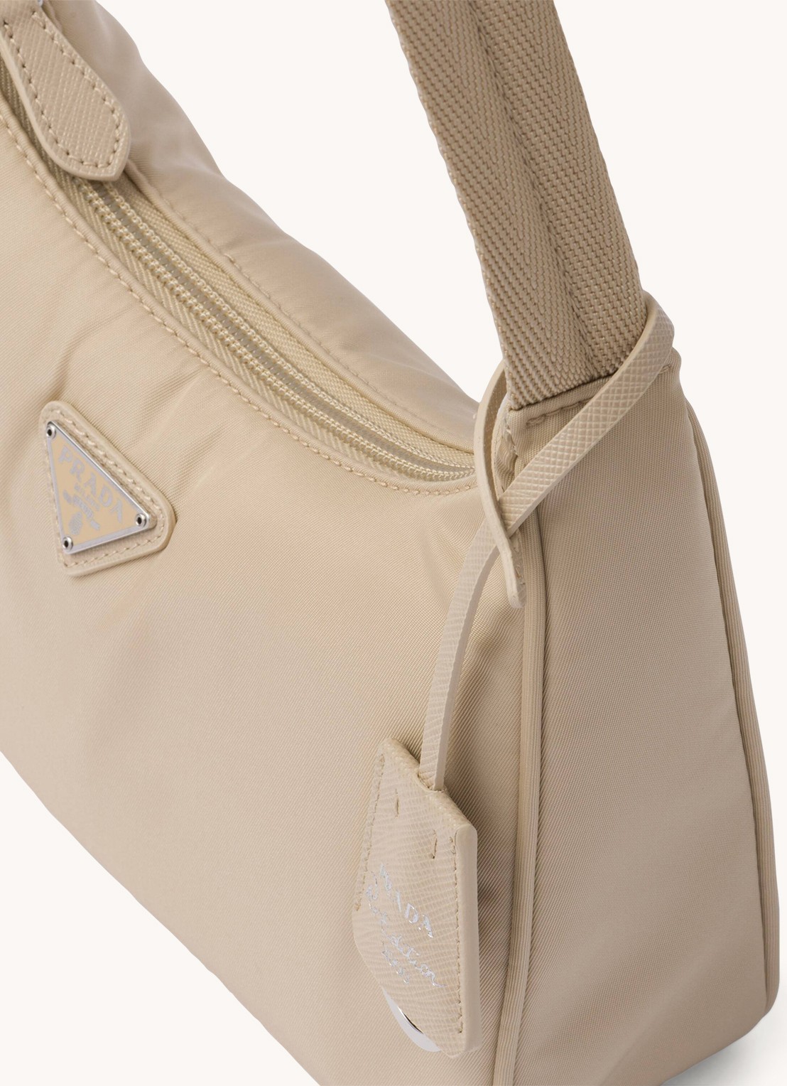 Prada Re-Edition 2000 Re-Nylon Mini schoudertas met logo - detail 4 beige