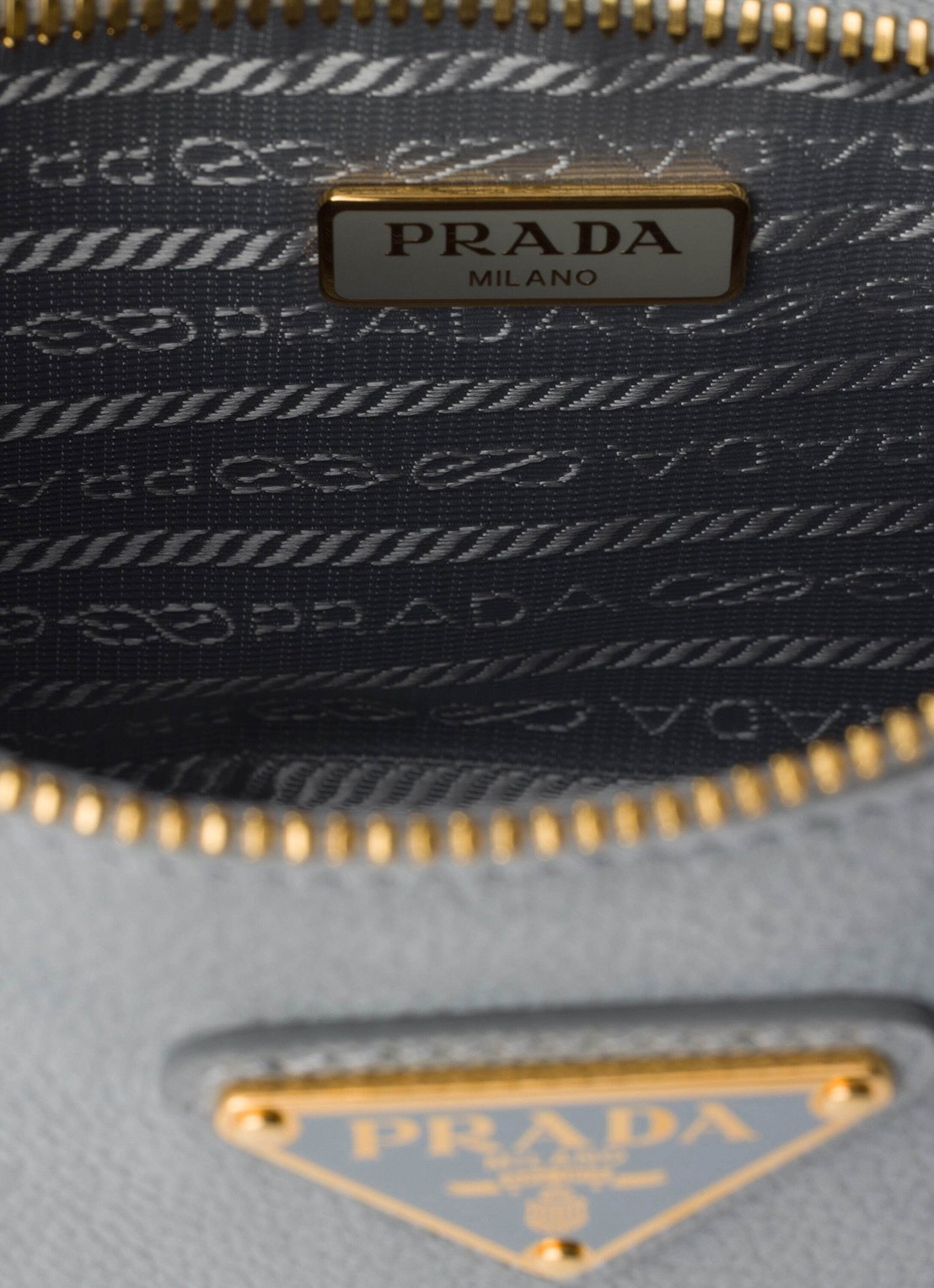 Prada Re-Edition 2005 Mini schoudertas van nubuck - detail 5 blauwgrijs