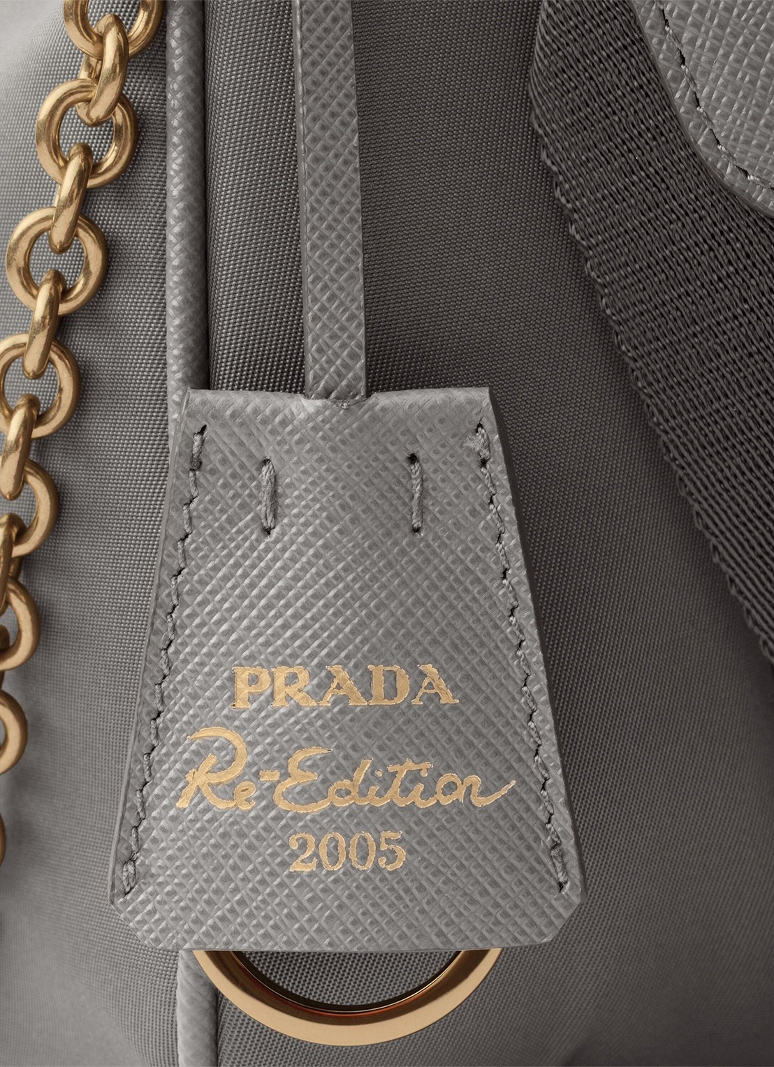 Prada Re-Edition 2005 Re-Nylon schoudertas met leren details - detail 5 middengrijs