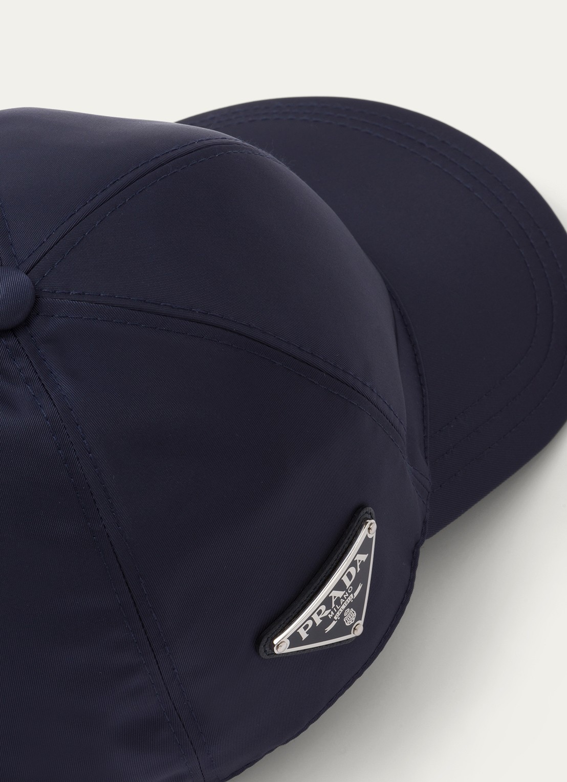 Prada Re-Nylon baseball pet met logo - detail 3 donkerblauw