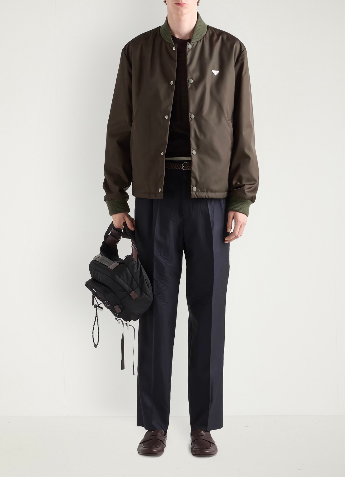 Prada Re-Nylon gewatteerd bomberjack met steekzakken - voorkant 4 legergroen