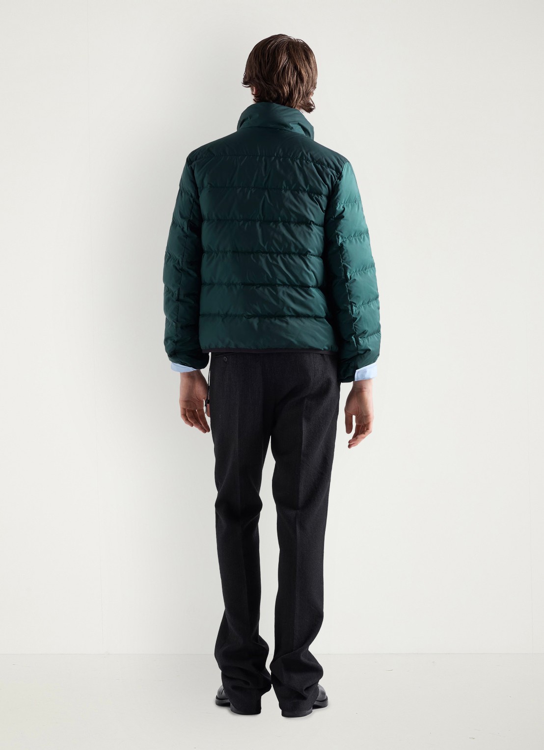 Prada Re-Nylon gewatteerd jack met ritszakken - achterkant 3 donkergroen