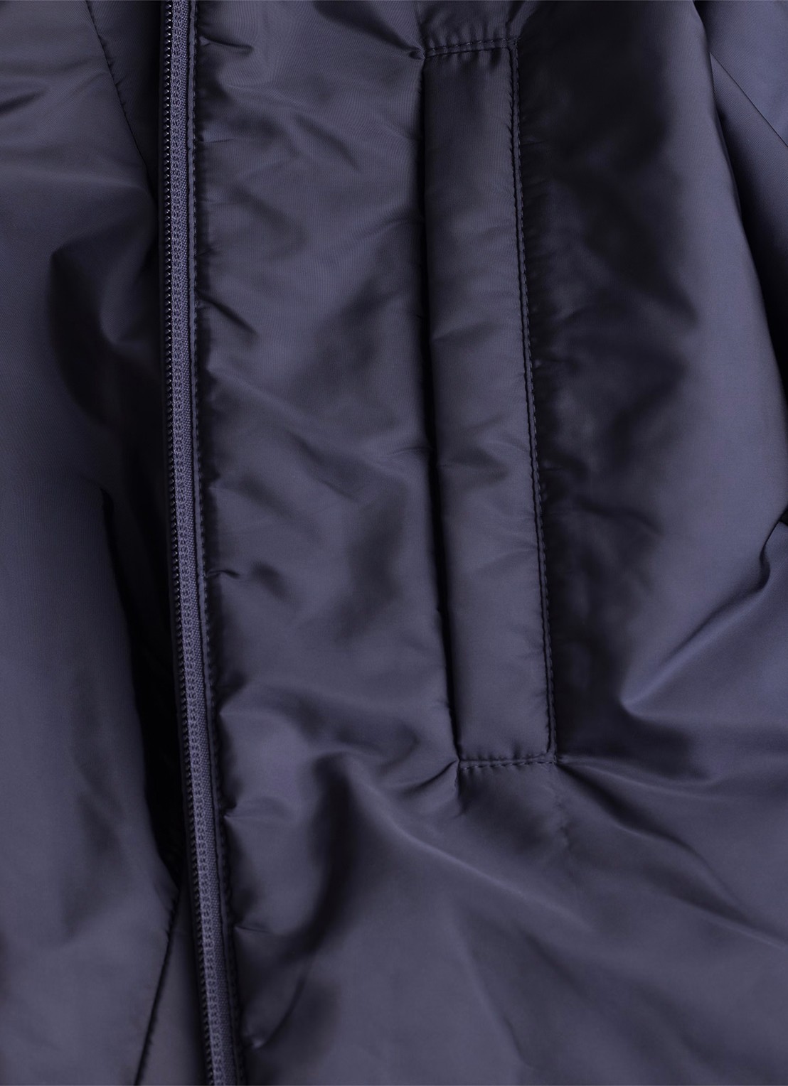 Prada Re-Nylon gewatteerd jack met steekzakken - detail 5 donkerblauw