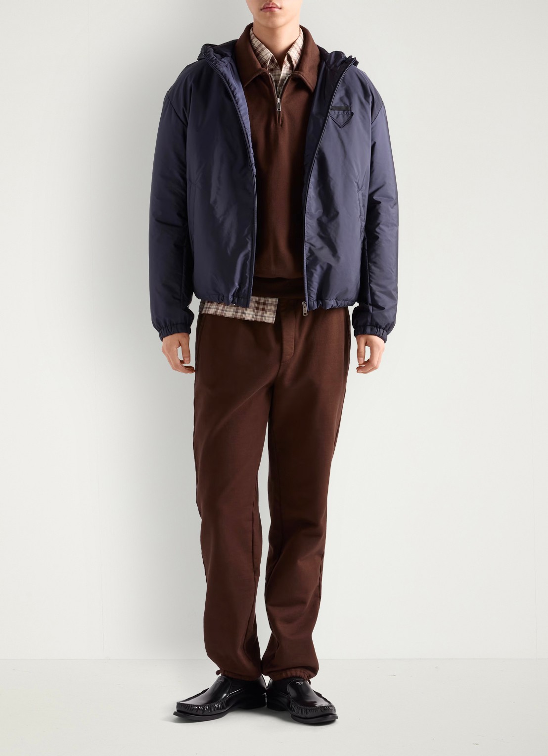 Prada Re-Nylon gewatteerd jack met steekzakken - voorkant 2 donkerblauw