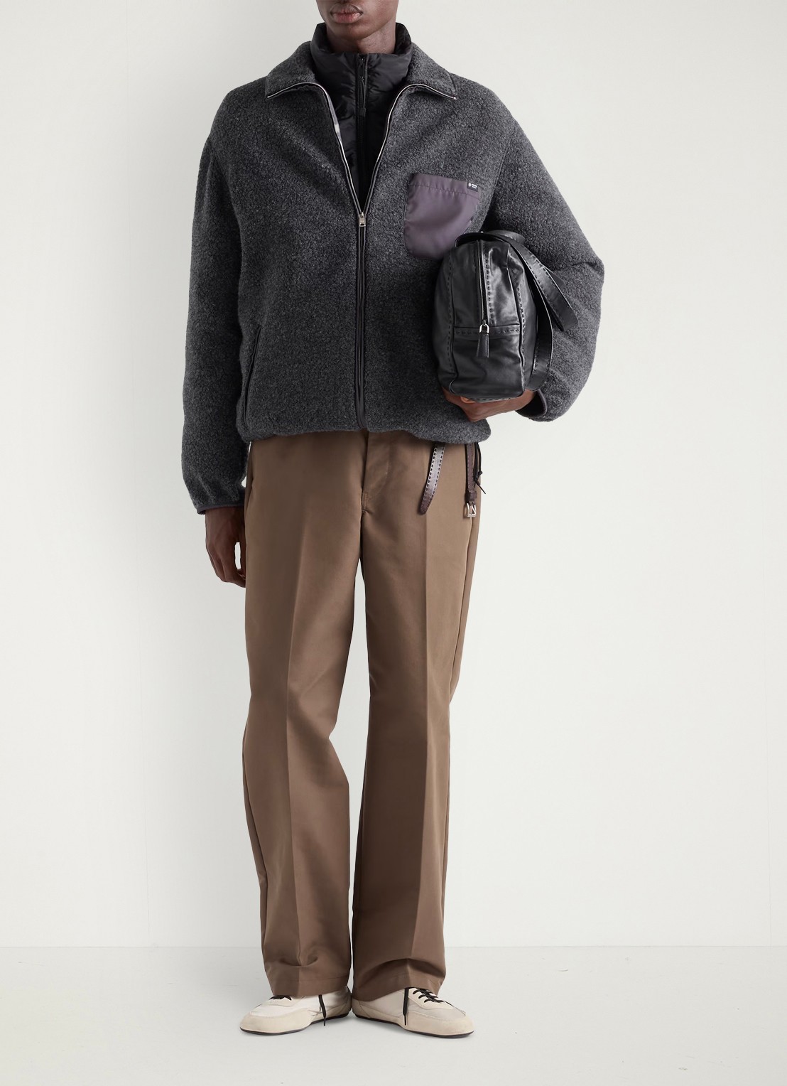 Prada Re-Nylon gewatteerd jack  - voorkant 4 zwart