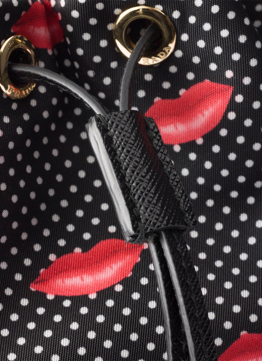 Prada Re-Nylon handtas met leren details - detail 5 zwart