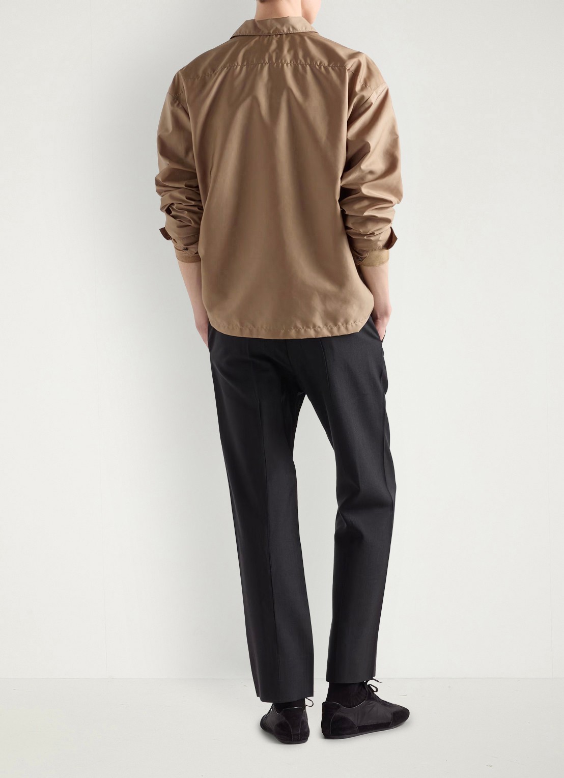 Prada Re-Nylon jack met borstzak - achterkant 3 beige