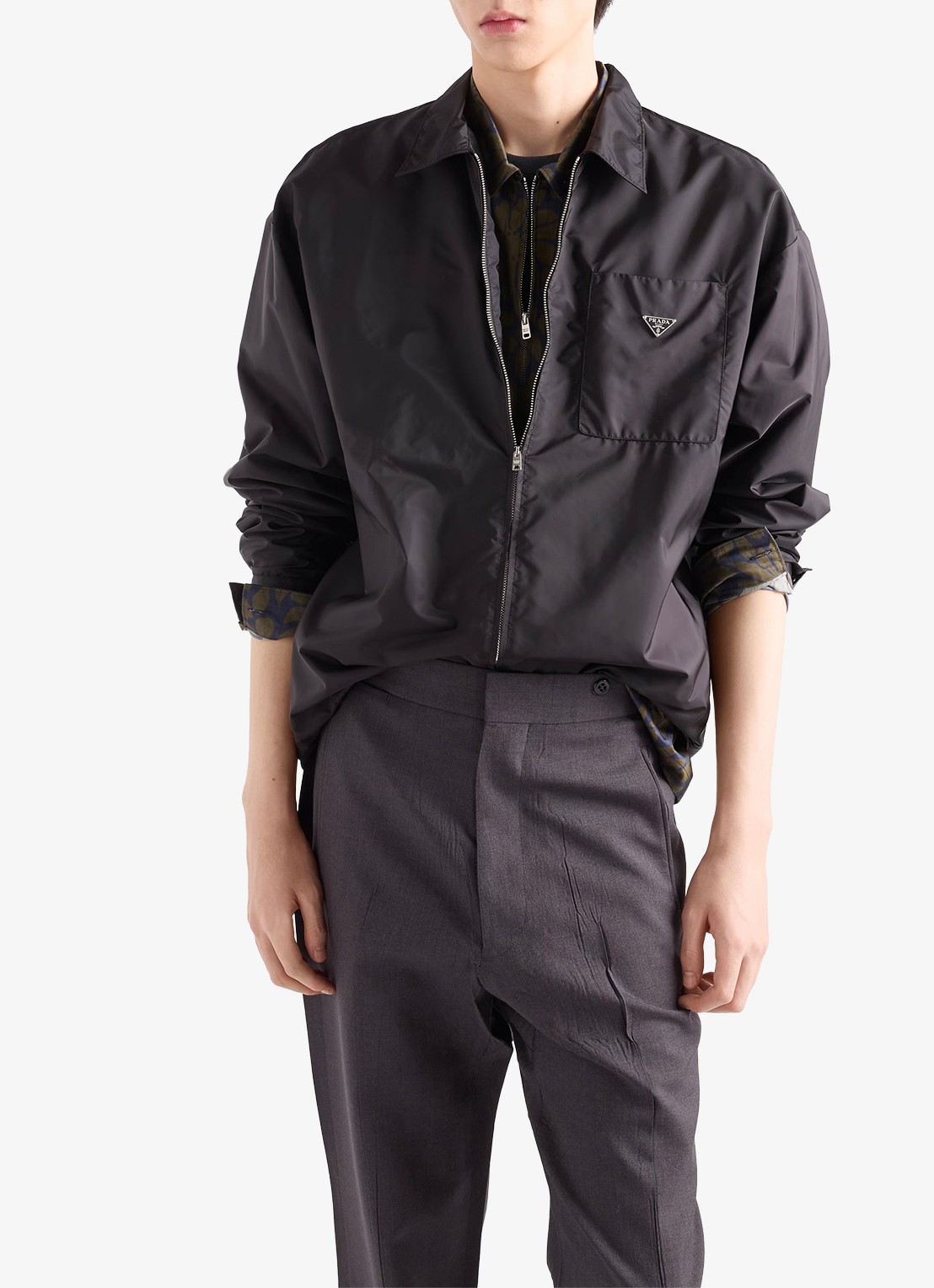 Prada Re-Nylon jack met borstzak - detail 4 zwart