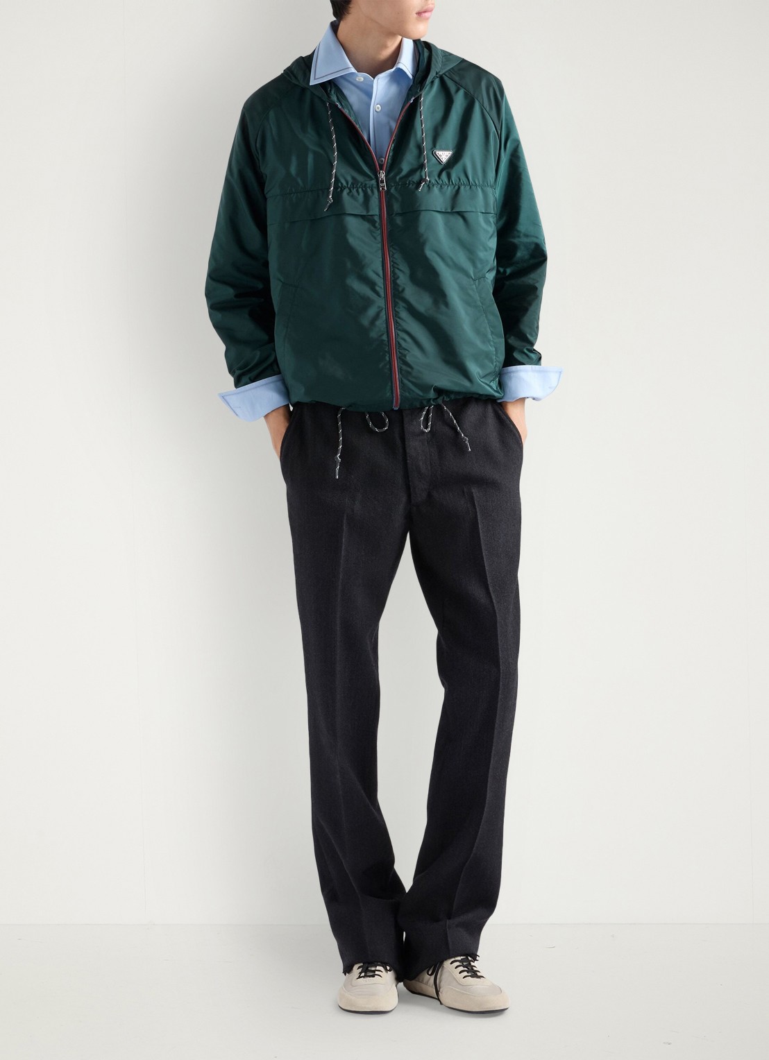 Prada Re-Nylon jack met capuchon en steekzakken - voorkant 5 groen