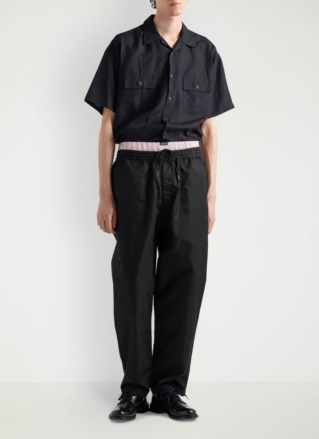 Prada Re-Nylon loose fit broek met steekzakken - voorkant 6 zwart