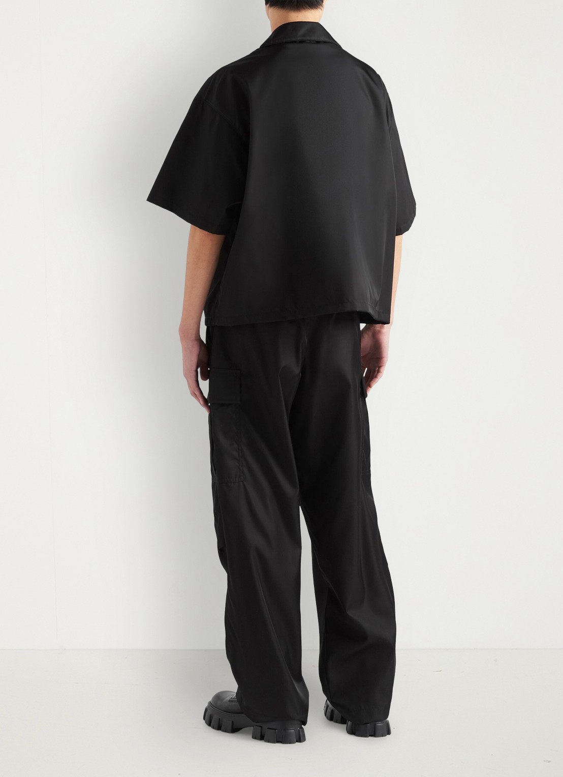 Prada Re-Nylon oversized fit overhemd met borstzak - achterkant zwart