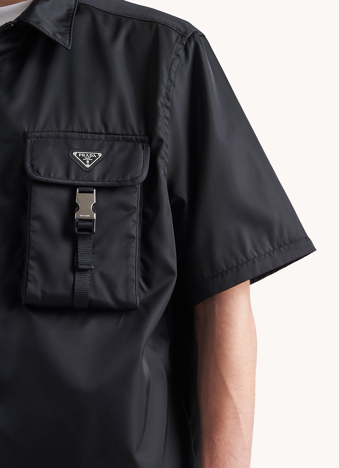Prada Re-Nylon oversized fit overshirt met borstzakken - detail 3 zwart