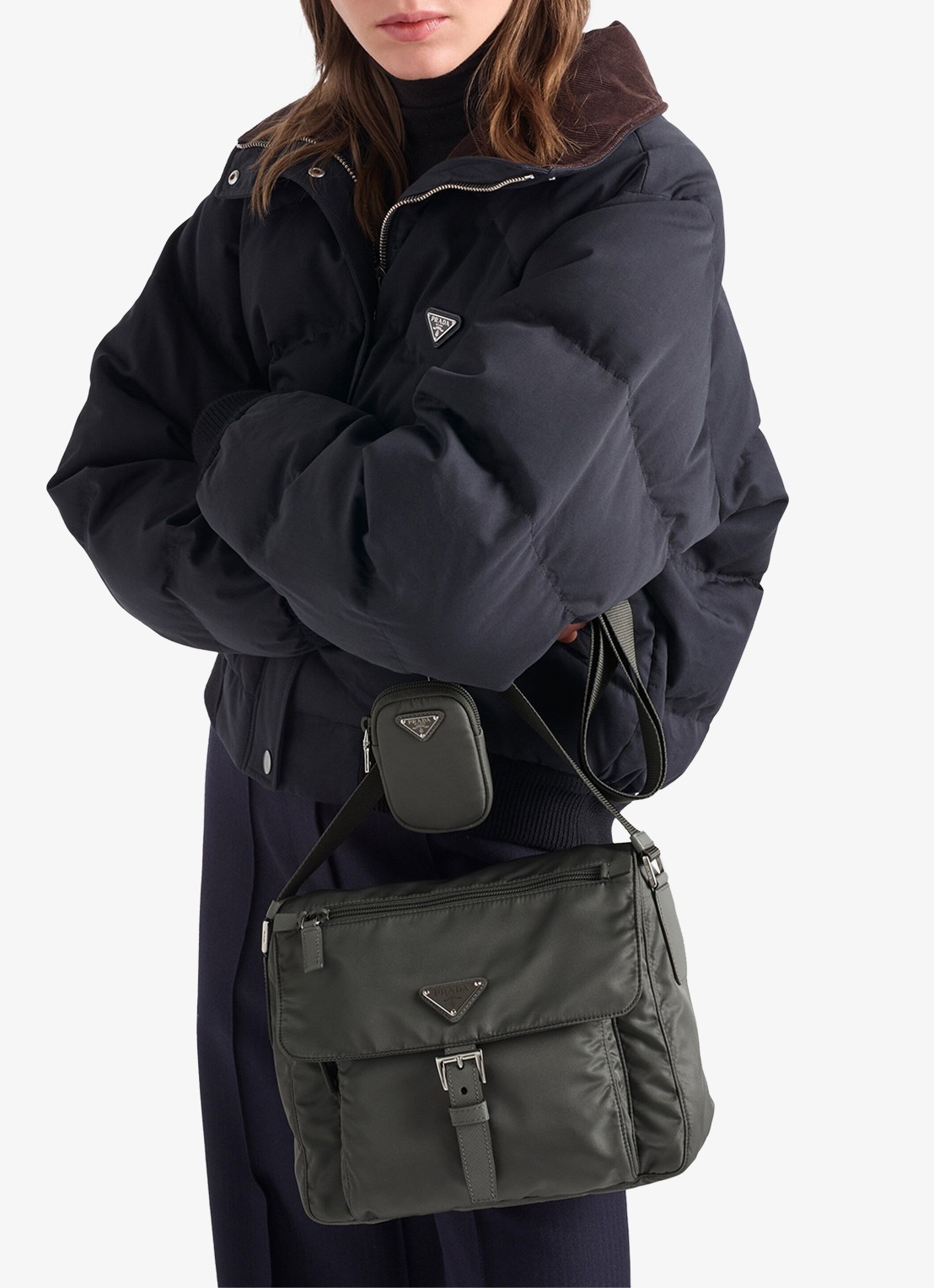 Prada Re-Nylon schoudertas met leren details - detail 6 donkergrijs