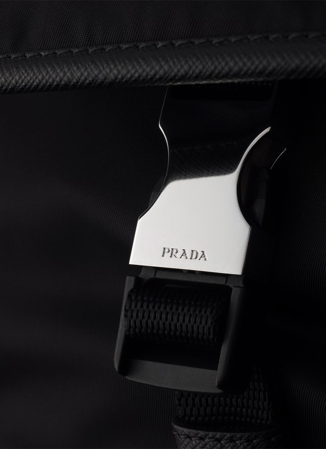 Prada Re-Nylon schoudertas met leren details - detail 3 zwart