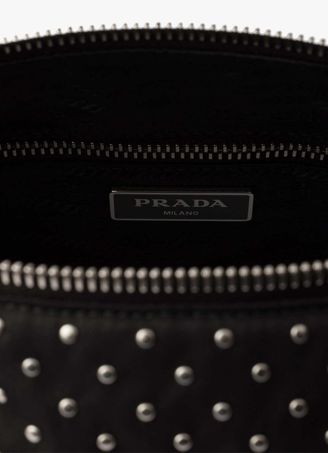 Prada Re-Nylon schoudertas met studs - detail zwart
