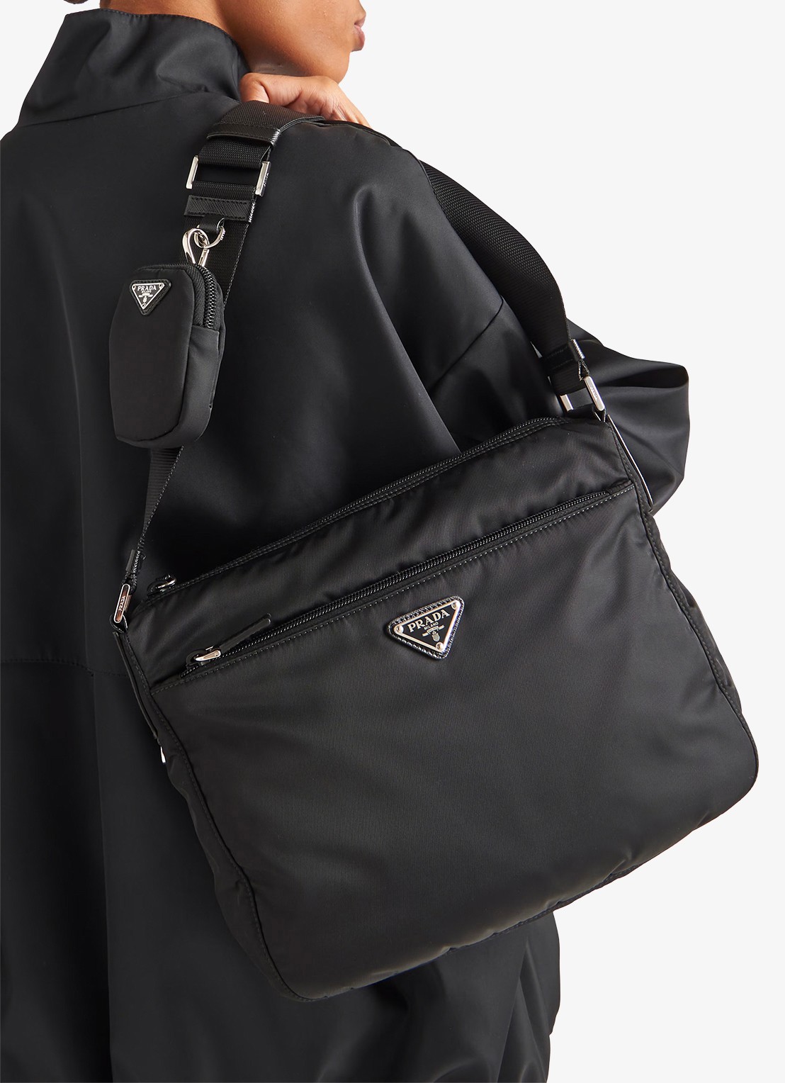Prada Re-Nylon schoudertas met verstelbare schouderriem - detail 7 zwart