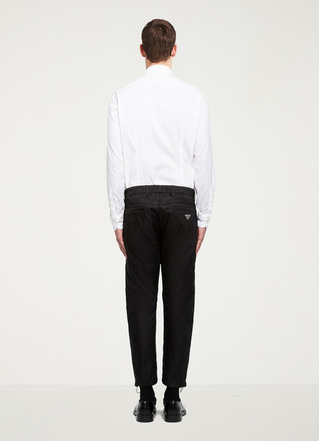 Prada Re-Nylon slim fit pantalon met steekzakken - achterkant 5 zwart