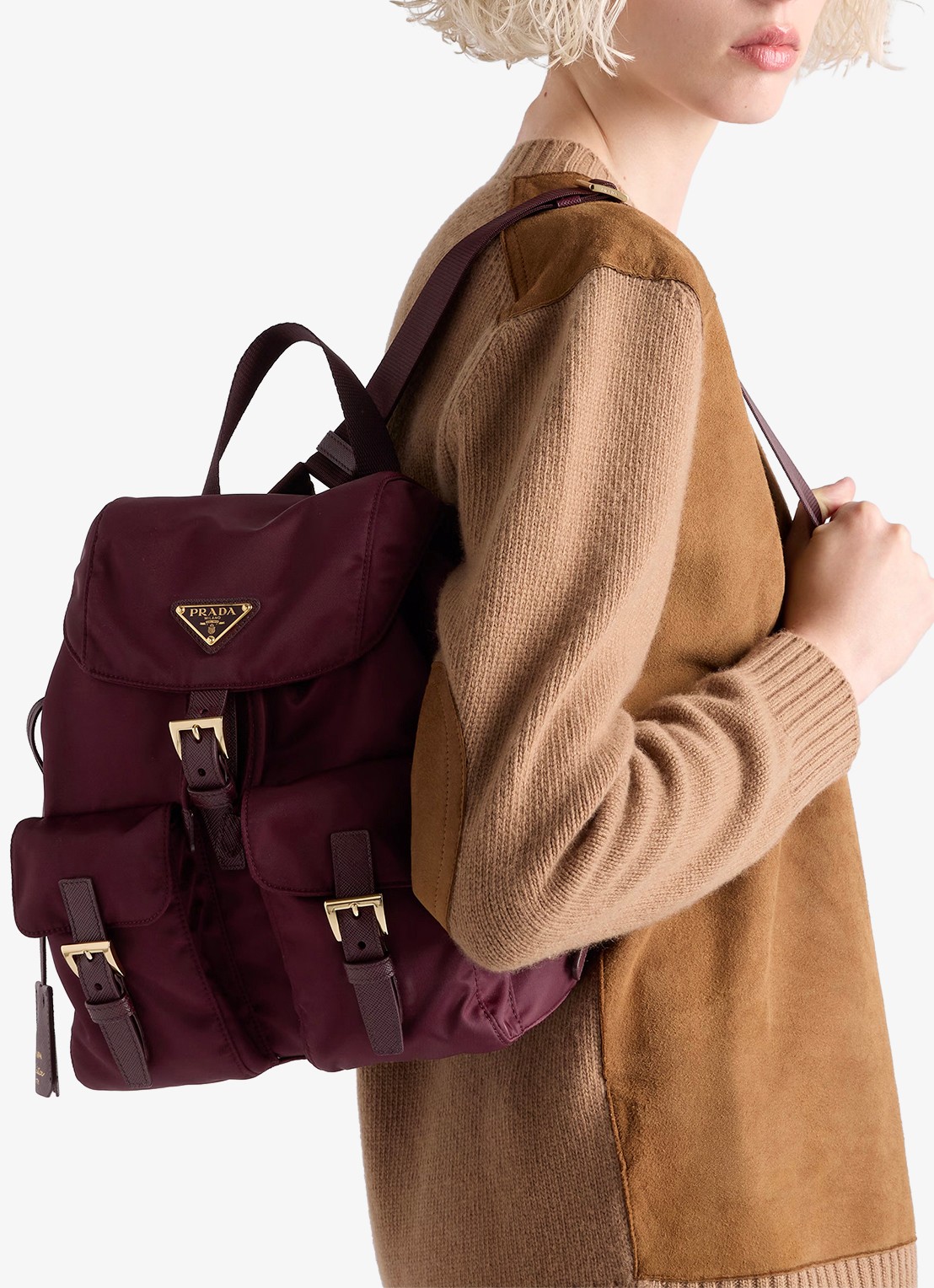 Prada Re-Nylon Small rugzak met logo - voorkant 3 bordeauxrood