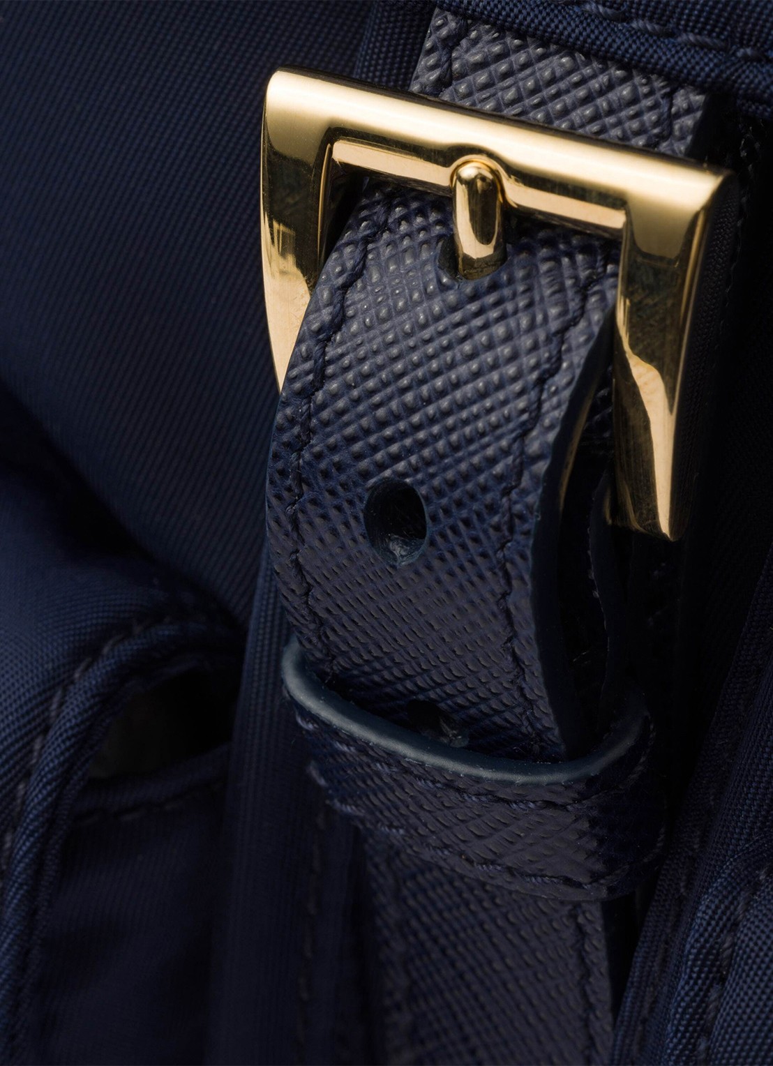 Prada Re-Nylon Small rugzak met logo - detail 2 donkerblauw