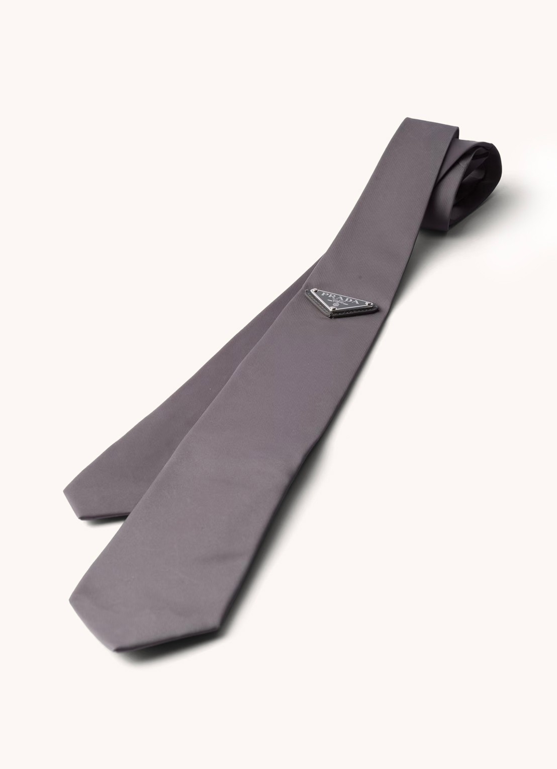 Prada Re-Nylon stropdas met logo - voorkant 2 grijs