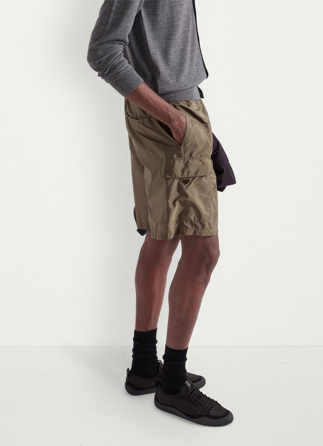 Prada Re-Nylon zwemshorts met klepzakken - detail 3 bronsgroen
