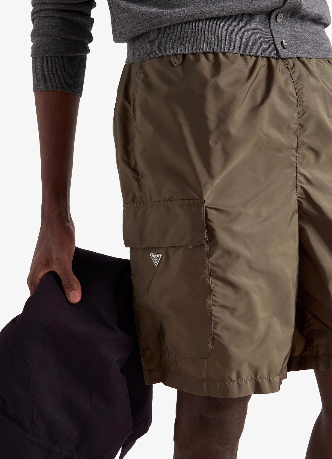 Prada Re-Nylon zwemshorts met klepzakken - detail 4 bronsgroen
