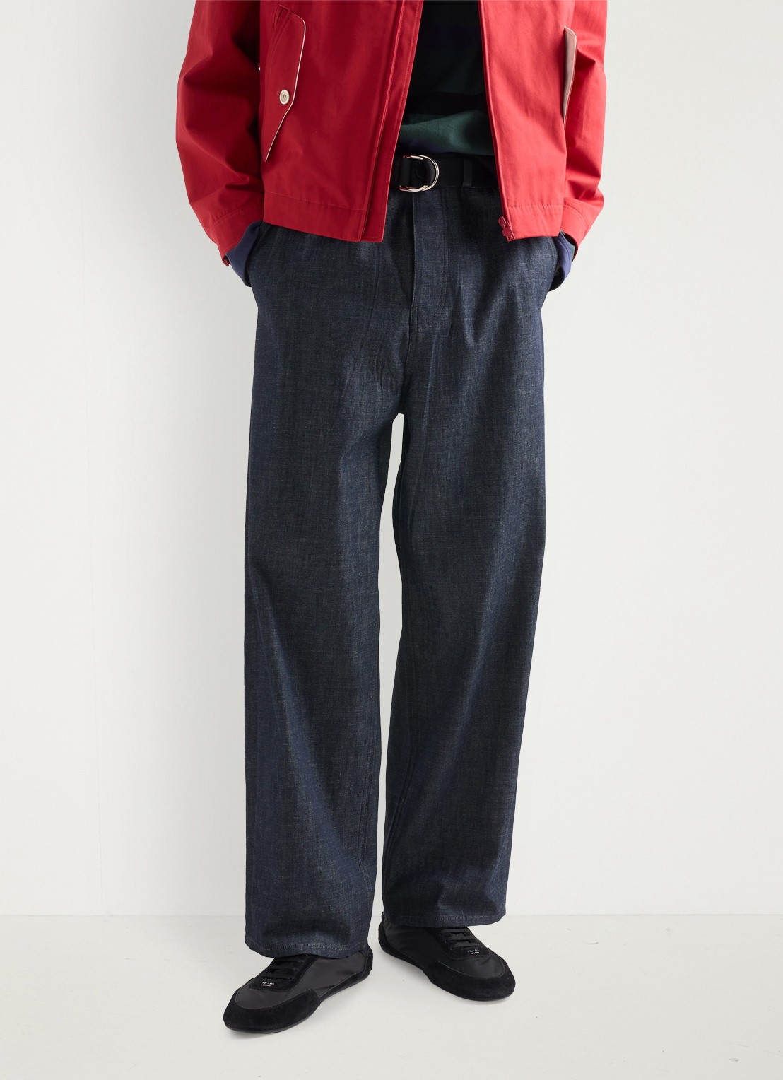 Prada Regular fit jeans met donkere wassing - detail indigo