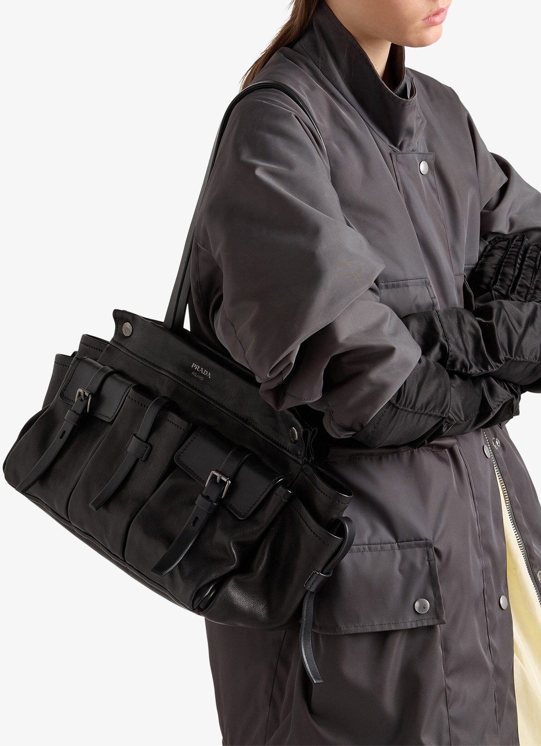 Prada Route Large schoudertas van leer - voorkant 7 zwart