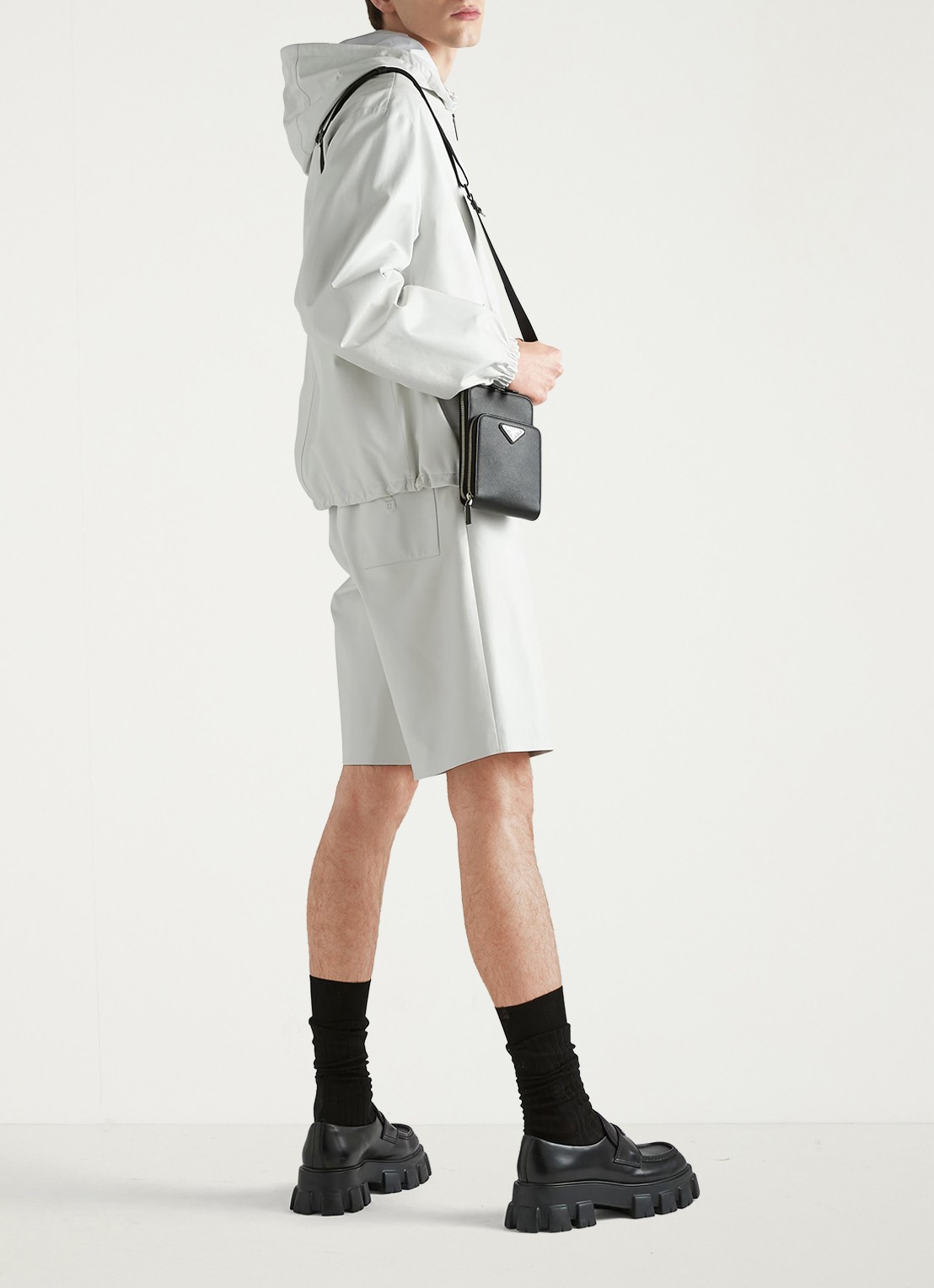 Prada Saffiano crossbody telefoonhoes van leer - detail 5 zwart