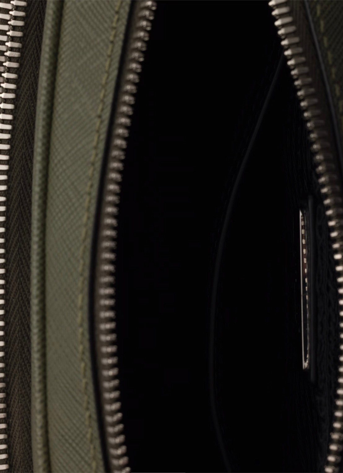 Prada Schoudertas van leer met afneembare schouderriem - detail 4 donkergroen