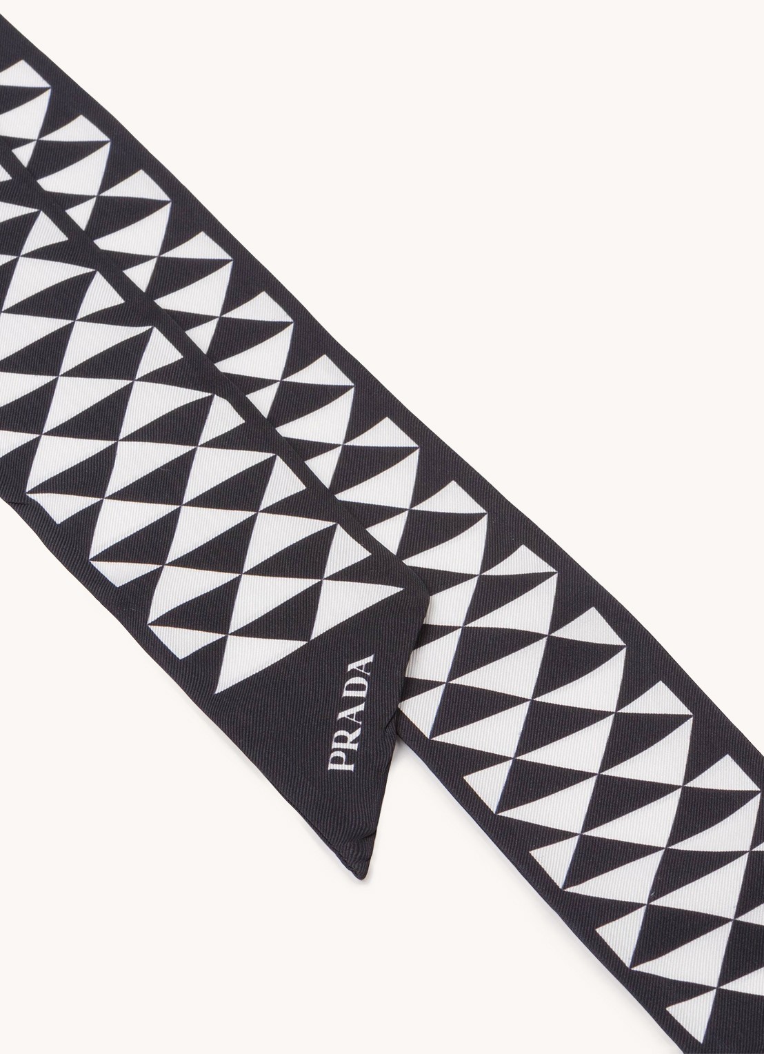 Prada Sjaal van zijde met print 85 x 5 cm - voorkant 2 zwart
