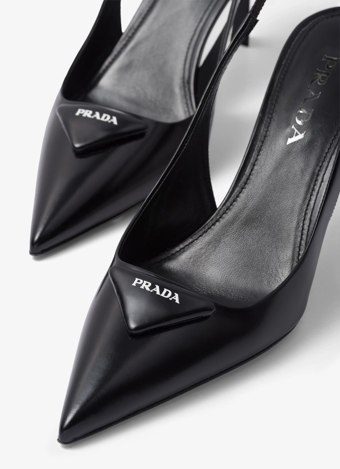 Prada Slingback van leer met logo - detail 3 zwart