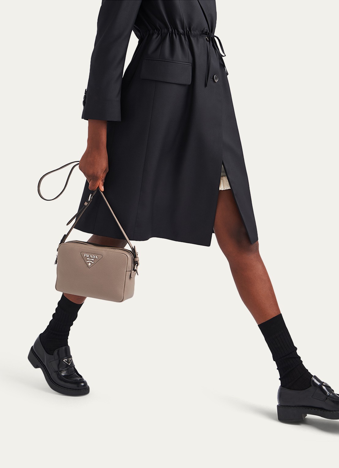Prada Small crossbodytas van kalfsleer - detail 7 donkergrijs