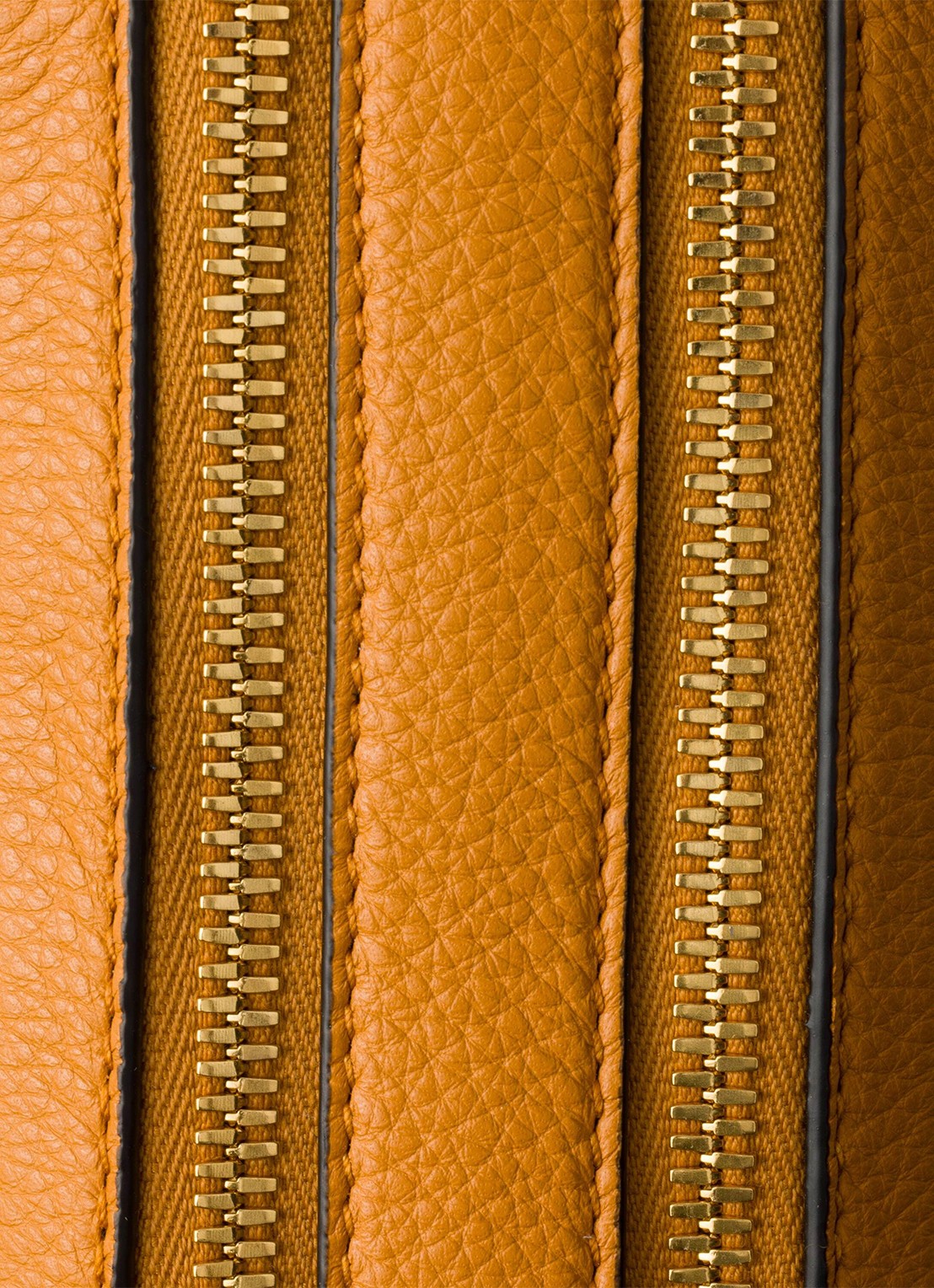 Prada Small crossbodytas van kalfsleer - detail 5 oranje