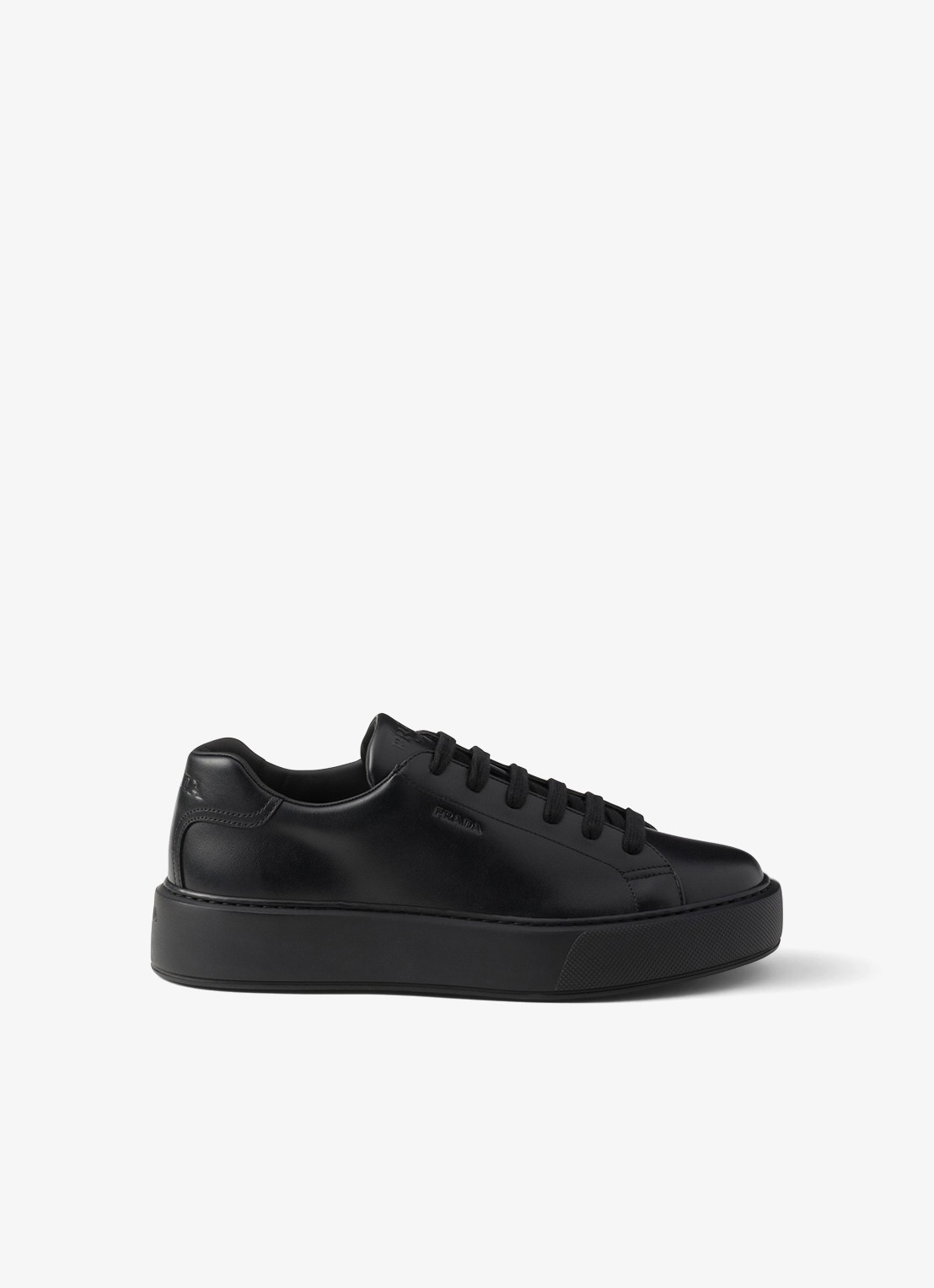 Prada Sneaker van leer - voorkant 2 zwart