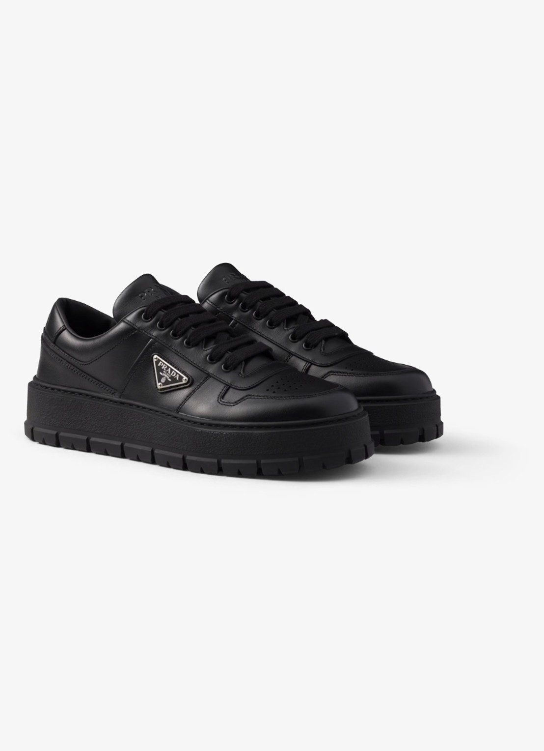 Prada Sneaker van leer - voorkant 2 zwart