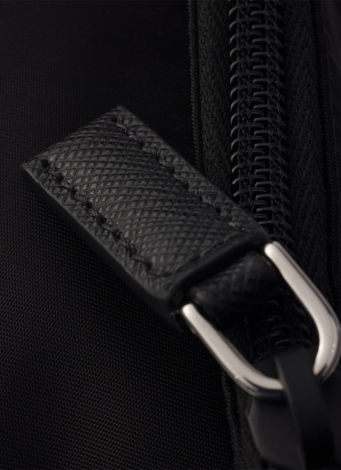 Prada Speedrock Re-Nylon schoudertas met leren details - detail 4 zwart