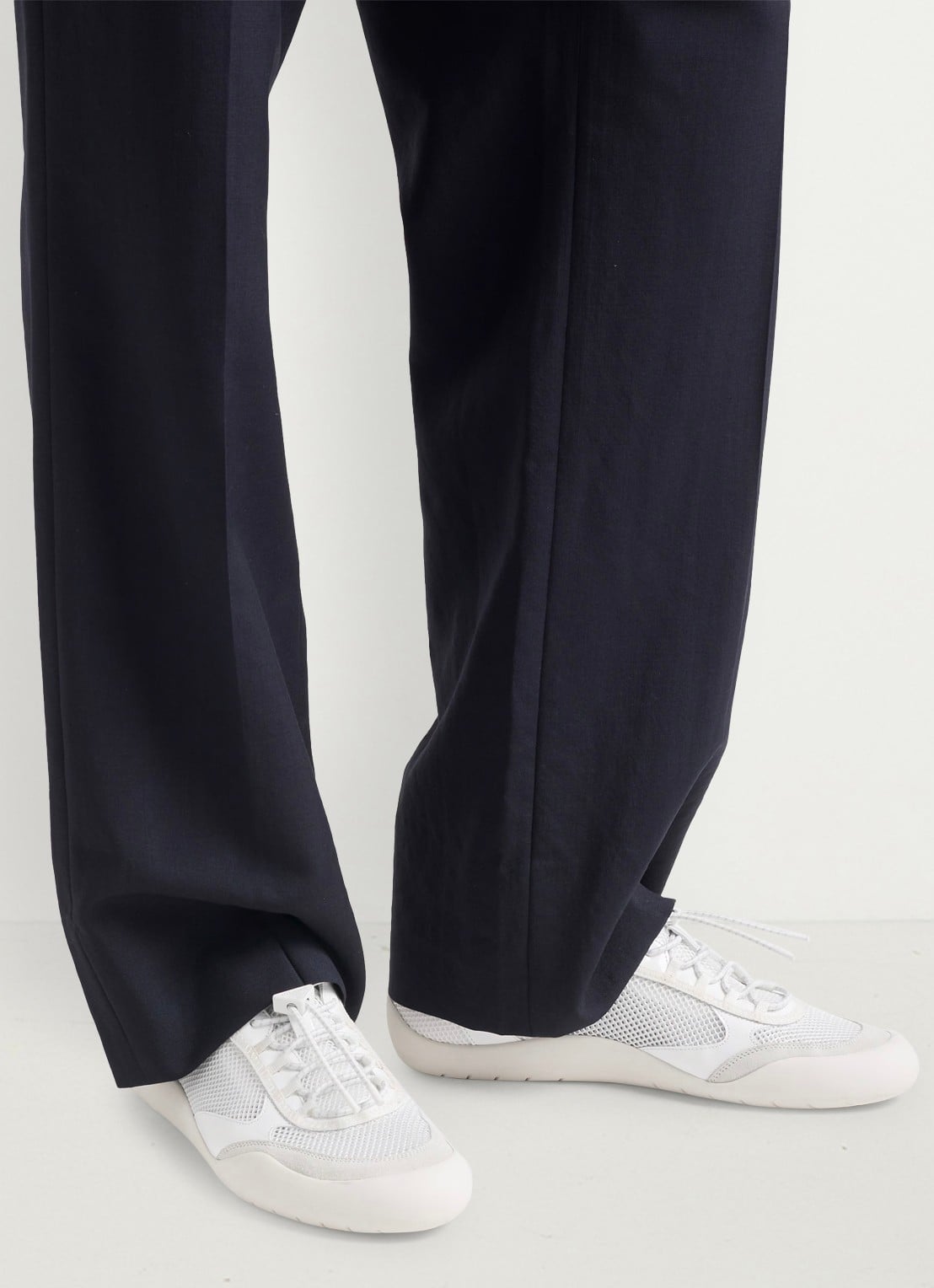 Prada Speedrock sneaker met lakleren en mesh details - voorkant 3 wit