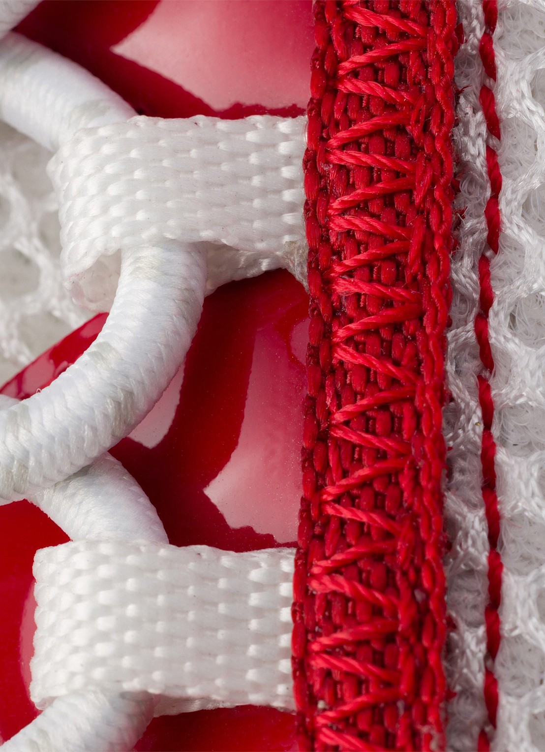 Prada Speedrock sneaker met lakleren en mesh details - detail 7 rood