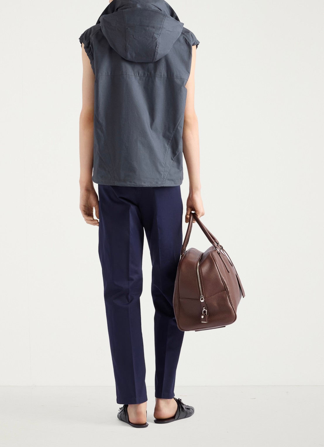 Prada Straight fit chino met steekzakken - achterkant donkerblauw