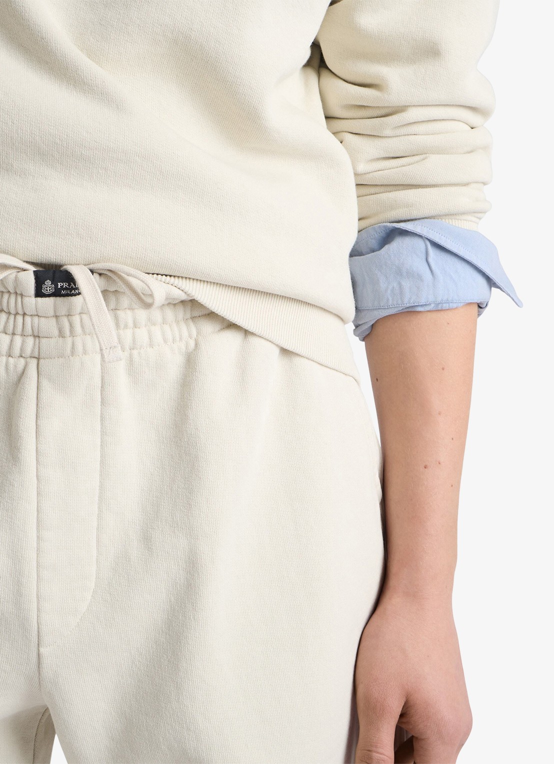 Prada Straight fit korte joggingbroek met steekzakken - detail 3 gebroken wit