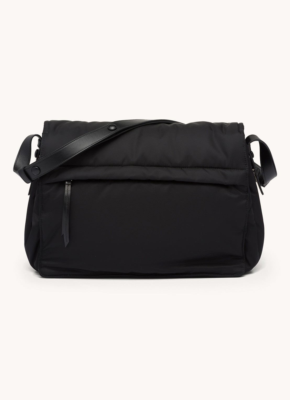 Prada Traveller Re-Nylon Large gewatteerde schoudertas met logo - detail 3 zwart