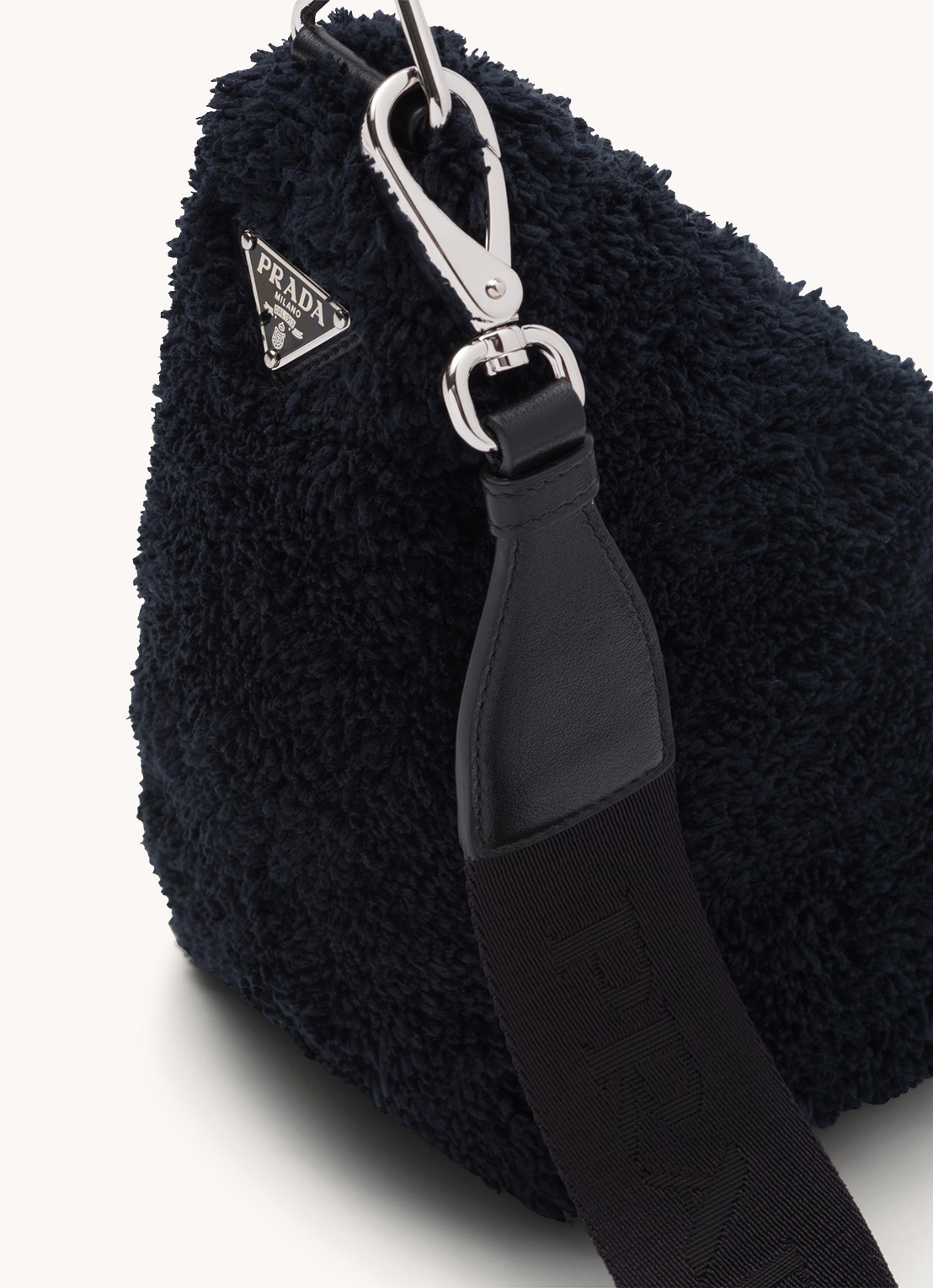 Prada Triangle Terrycloth schoudertas met schapenvacht - detail 3 zwart